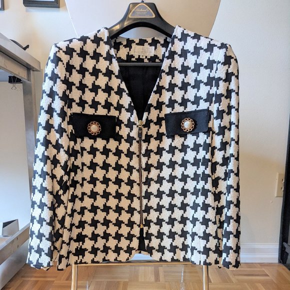 VINTAGE Women's Patterned Suit Set with Button Details; Skirt and Blazer - Picture 2 of 10